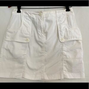 Kenneth Cole size 4 white skirt gentle worn.